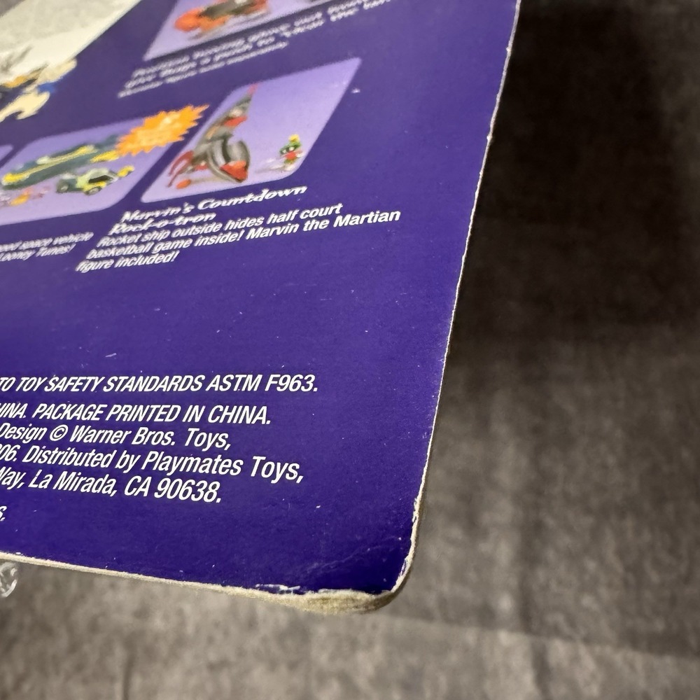 Vintage 1996 WB Playmates Space Jam Michael Jordan Bugs Bunny Hyper Lane Surfer - Picture 6 of 9